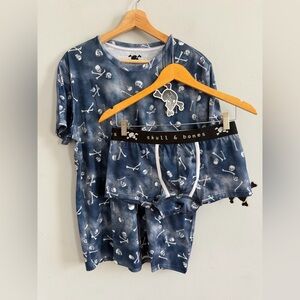 Skull & Bones Men’s Boxer Brief Size L & Tee Size M NWT